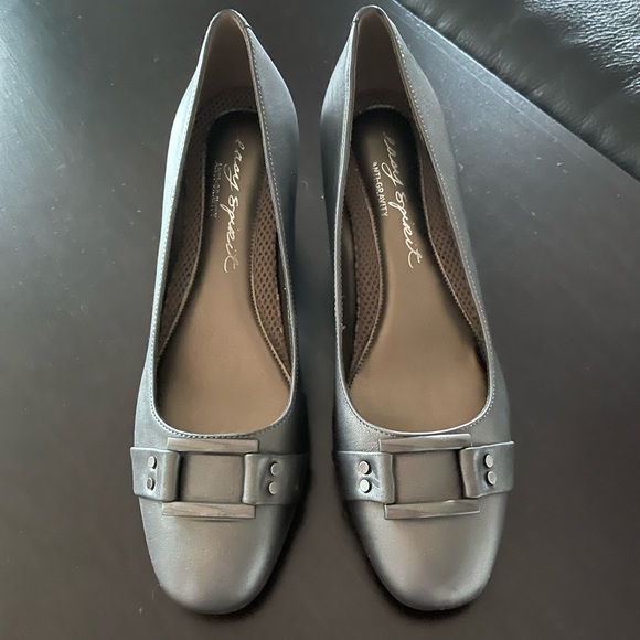 Easy Spirit Anti Gravity Heels Shoes - Picture 2 of 2